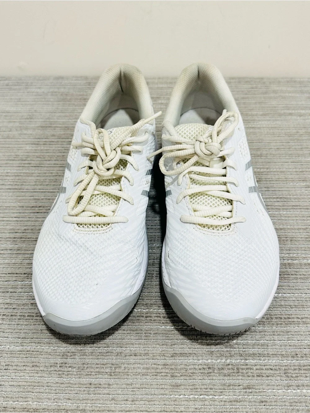 ASICS GEL-GAME 9‎ Women’s Tennis Shoes White/Silver 1042A211 Size 10,5